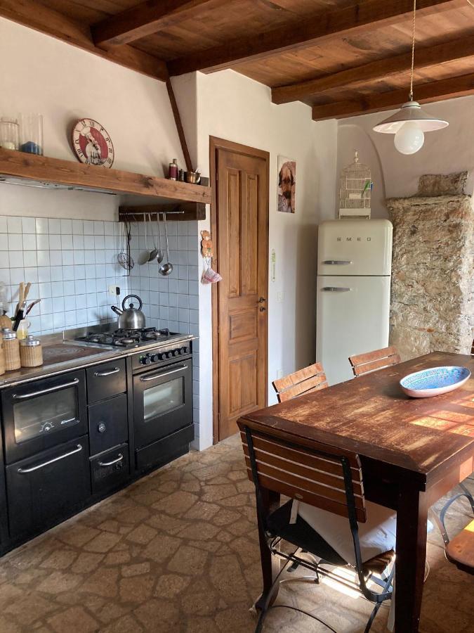 Casa Olivia Lacrema Finale Ligure Luaran gambar
