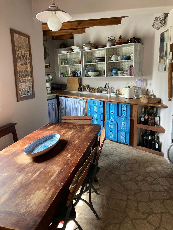 Casa Olivia Lacrema Finale Ligure Luaran gambar